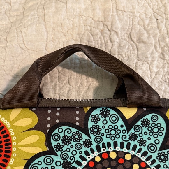 Vera Bradley Multicolor Floral Padded Laptop Bag, Zipped Closure, EUC - Picture 4 of 8